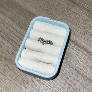 Pandora Ring